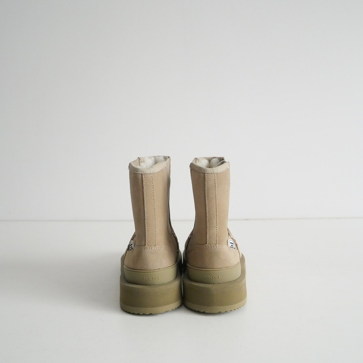 2021AW / L'Appartement別注 / SUICOKE / ムートンサイドゴアブ 2021AW / L'Appartement別注 / SUICOKE / ムートンサイドゴアブ