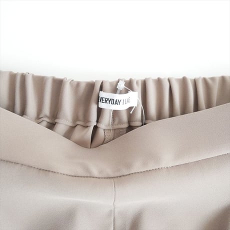 2025SS・人気完売品 未使用 DEUXIEME CLASSE イージーワイドパンツ 25030500808010 2606-0695