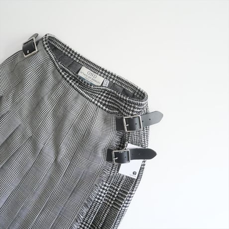 〇2024AW / 未使用 / HPS別注 / O'NEIL OF DUBLIN / VARIARD PLEATING KILT SKIRT / V124-85M / 2502-0463