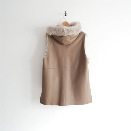 〇2023AW・人気完売品 / MUSE de Deuxieme Classe別注 / SUPREMA / TOSCANA ジレ / 23010521004030 / 2502-0431