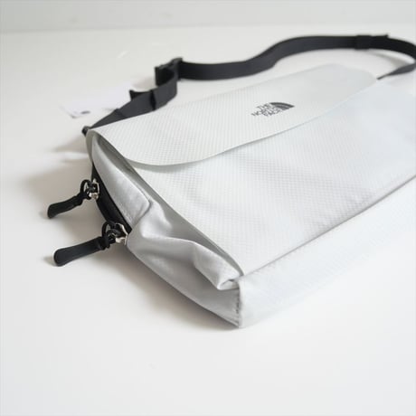 2024SS今季 / 未使用 / THE NORTH FACE / フロントアクセサリーポケット / NM92401 / 2406-0225