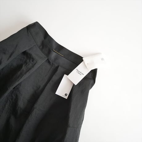 2025SS・人気完売品 / DEUXIEME CLASSE / Beguiling スカート / 25060500706010 / 2603-0757