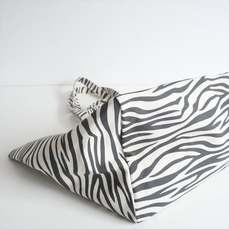 2024・人気完売品 / 未使用 / MUSE de Deuxieme Classe別注 / SITA PARANTICA / ZEBRA TOTE バッグ L / 2503-0710