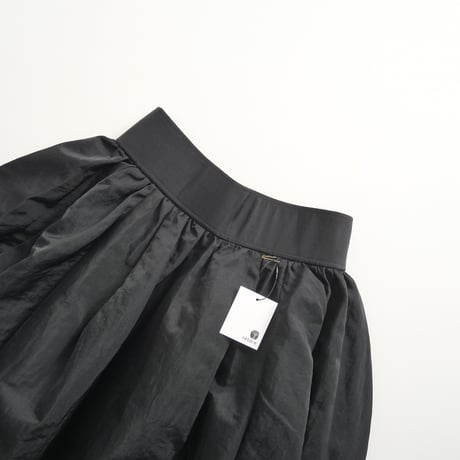 2022 / 野沢和香さんのブランド / WE'RTHY / 撥水BALLOON SKIRT / 22-AW-WE009-BK-S / 2307-0141