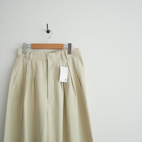 2026SS今季・人気完売品 6 ROKU BEAUTY&YOUTH コットンレーヨン タックパンツ 86142020706 2606-0314