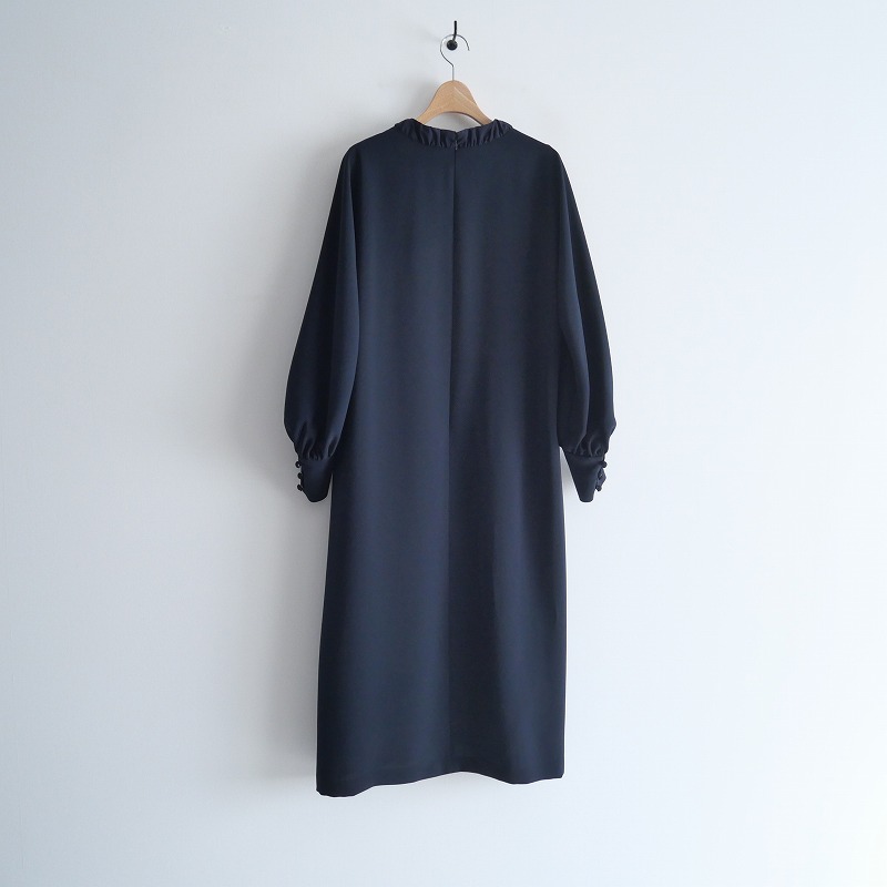 美品✨アドーア VERY雑誌掲載 イージージョーゼットワンピース ネイビー アドーアイージージョーゼットワンピースネイビー