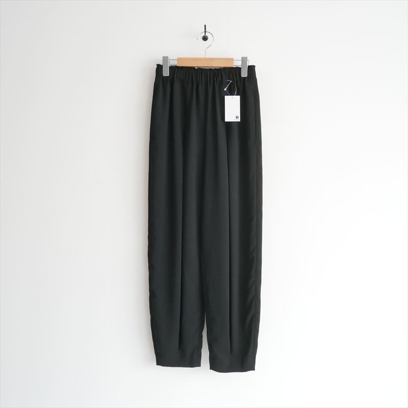 人気完売品 / ENFOLD / DRAPE TAPERED-TROUSERS / 300HS
