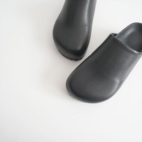 2024・人気完売品 / 未使用 / RIM.ARK / Relaxy leather sandal / 460HAS50-1631 / 2506-1300