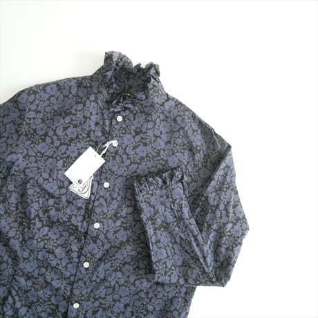 人気完売品 / 未使用 / R&D.M.Co- オールドマンズテーラー COTTON LAWN WILD BERRY FRILL COLLAR SHIRT 6647 / 2605-1392