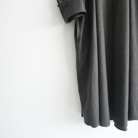 2022AW / support surface / グレンチェックワンピース / 2401-0249