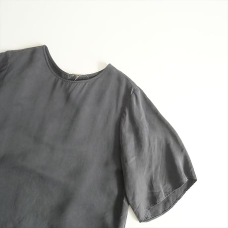 2023SS / Plage / フィブリルサテン Tee ブラウス / 23051922302020 / 2410-0947
