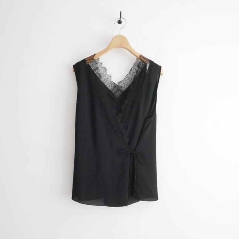 継続販売・人気完売品 Plage solstiss frenchlace ジレ 2505192
