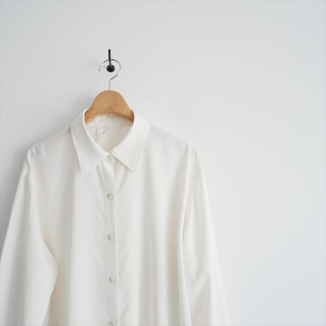 2025 / Plage / Sway Back Tuck シャツ / 2505092210103 / 2603-0135