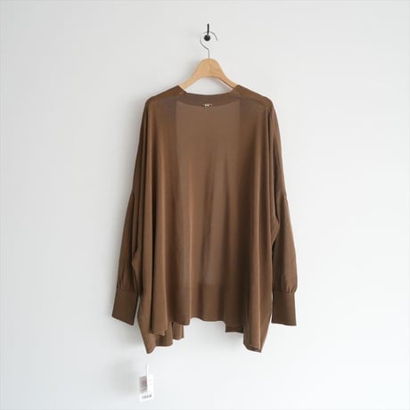 人気完売品 / 未使用 / DEUXIEME CLASSE / shake code ショートカーディガン / 24080500405110 / 2602-0814