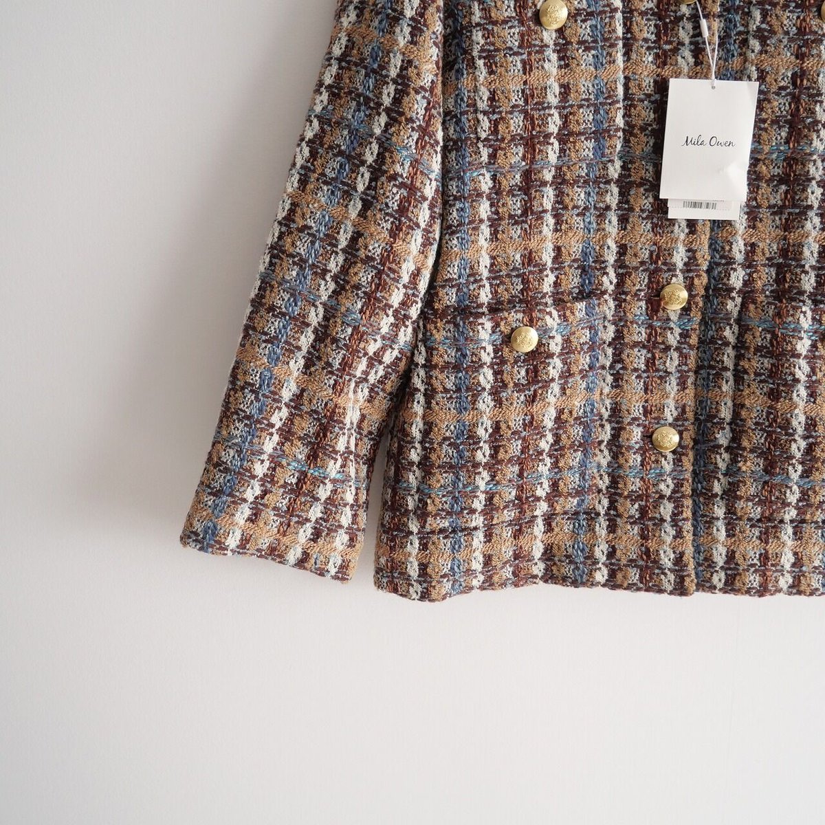 新品未使用 【Mila Owen ツイードジャケット】 ミラオーウェン Mila Owen ノーカラーAライン金釦ツイード