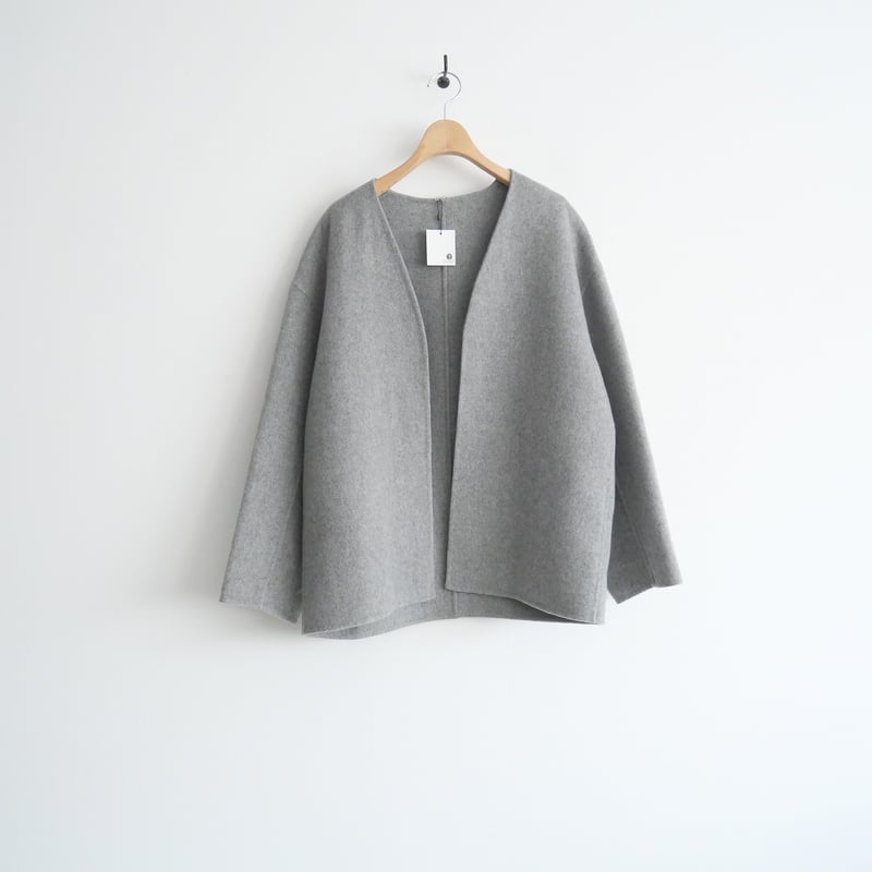 heve ケープコートホワイト BOOK・TIME ファッション Heve ケープ