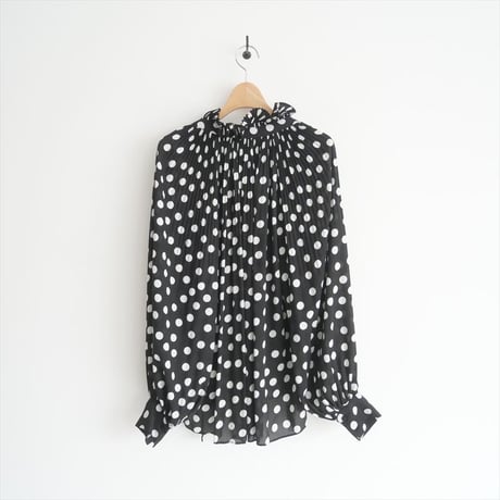 L’UNE / Pleated Frill Blouse Compact Big Dots / 2502-0702