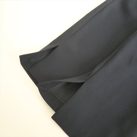 継続販売品 / 未使用 / MACKINTOSH LONDON / ポリエステルバックサテンプルオーバーブラウス / G5M12304 / 2403-1061