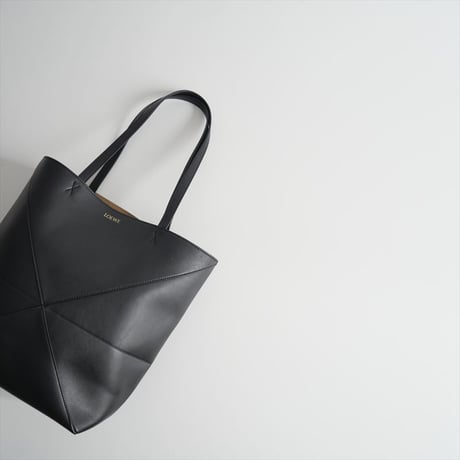 2023 継続販売品 / LOEWE / パズルフォルド トート ミディアム（シャイニーカーフ） / 2403-0687