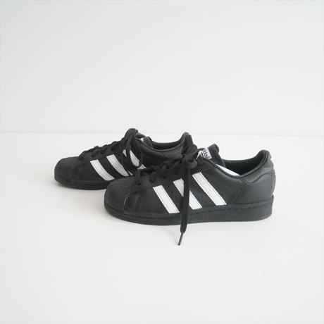 継続販売品 / adidas / Superstar 82 スニーカー / JI2026 / 2506-0172