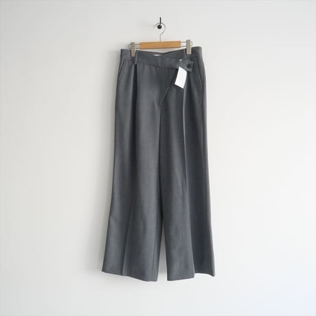2024SS今季 / 未使用 / TODAYFUL / Asymmetry Twill Trousers / 12410702 / 2405-0126