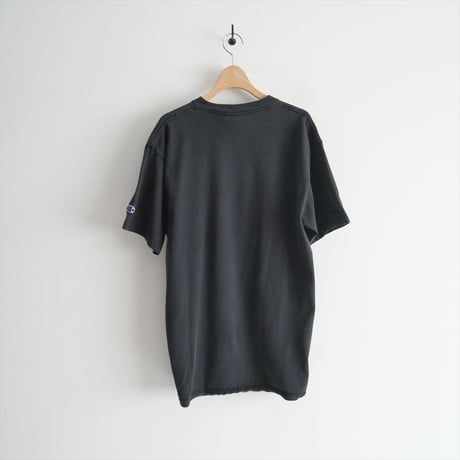 2022 / DEUXIEME CLASSE購入品 / CALUX / ﾘﾒｲｸ ｶﾚｯｼﾞ T-SH / 22070510000030 / 2401-0193
