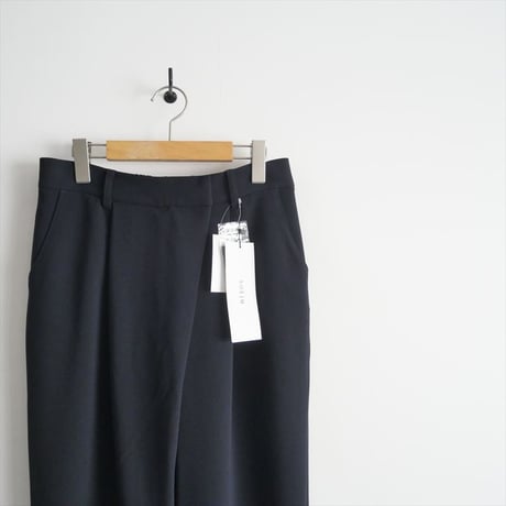 継続販売品 / 未使用 / SOEJU / タックパンツ / S-00-PT-001 / 2404-0444