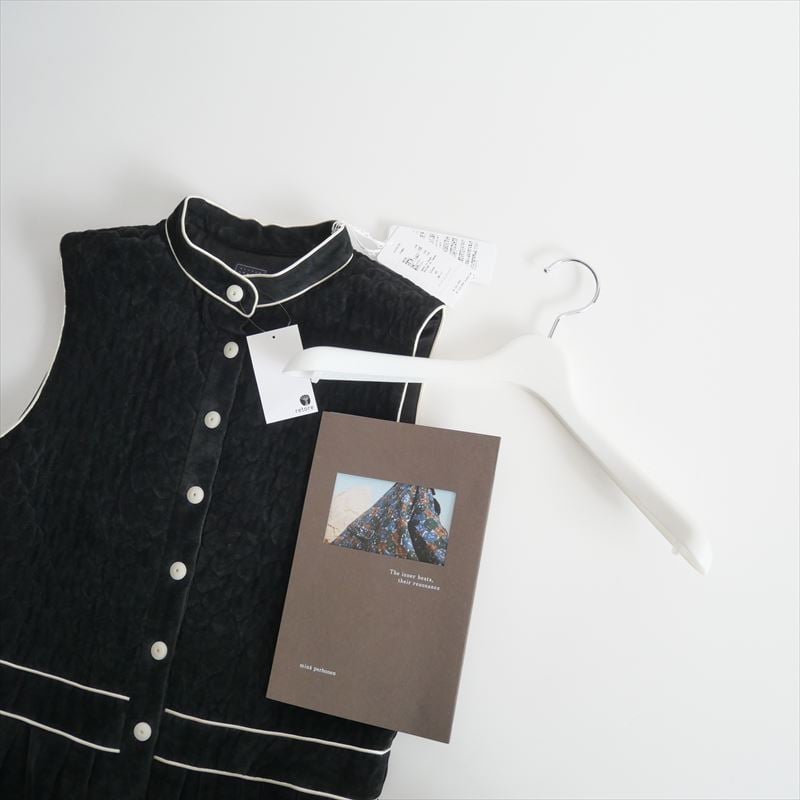 2024AW今季・人気完売品 / 未使用 / mina perhonen / blumen ワ 2024AW今季・人気完売品 / 未使用 / mina perhonen / blumen ワ
