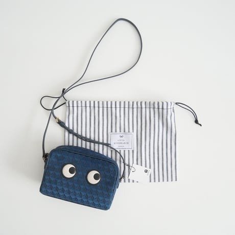 2023 / ANYA HINDMARCH / Velvet Eyes Cross-body / 5050925173094 / 2304-0568
