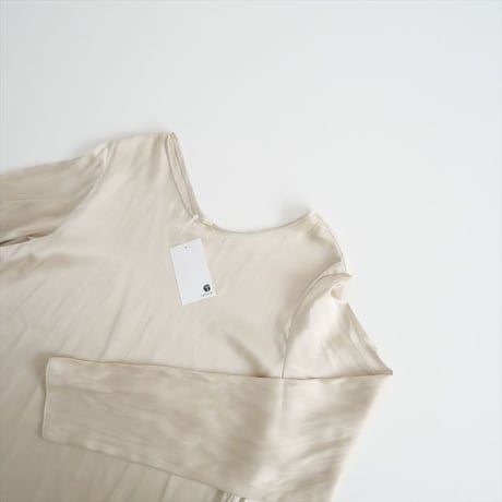 2023AW / 未使用 / R'IAM / Plage / サテン ブラウス / 23051922605140 / 2409-0804