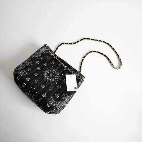 2025AW今季・人気完売品 / L'Appartement購入品 / MALUS / Bandana quilting shoulder bag / 2510-0557