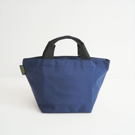継続販売品 / Herve Chapelier / 1027N(ナイロン舟型トートM) ブルーニュイ×ブルーニュイ / 2407-0733