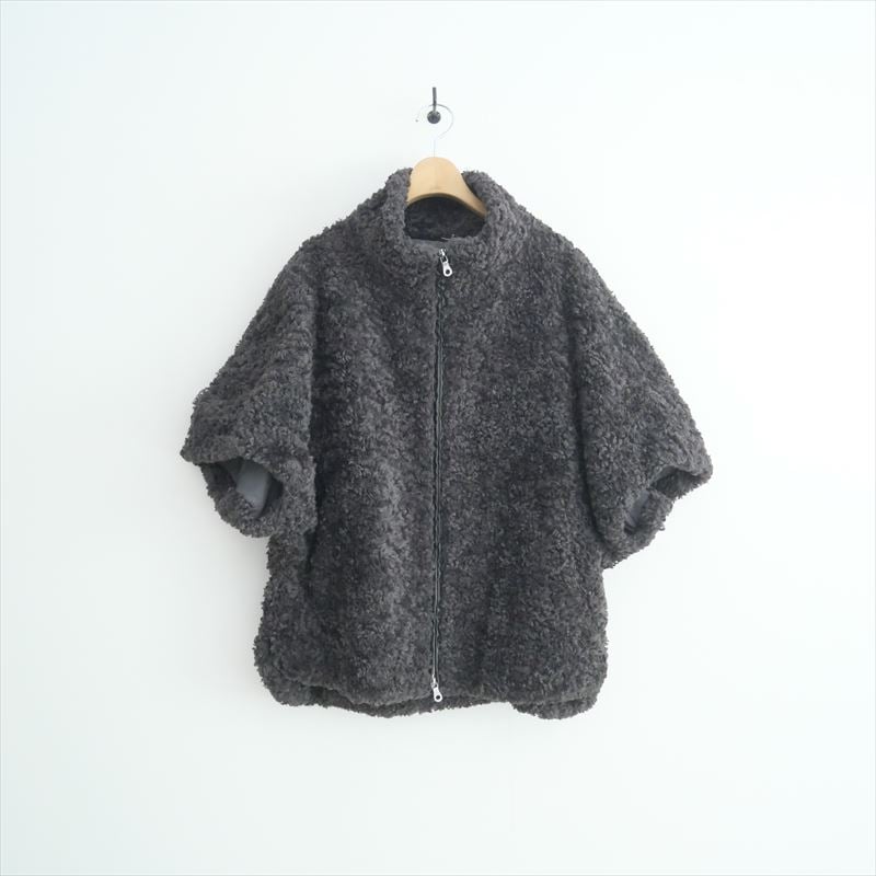 〇2024AW・人気完売品 / three dots / プードルボア ポンチョベスト / P