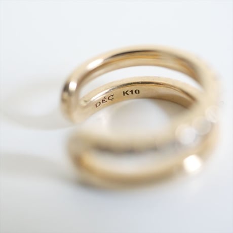 2023・人気完売品 / DECOUVERTE / 10KYG 0.13ct ダイヤモンド Wフープ イヤーカフ(片耳) / 23114895057770 / 2505-0205