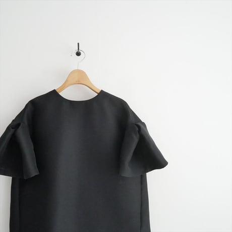 2026SS今季・人気完売品 未使用 Heve Trinity Sleeve BL black HE13-0060-6S 2606-0283