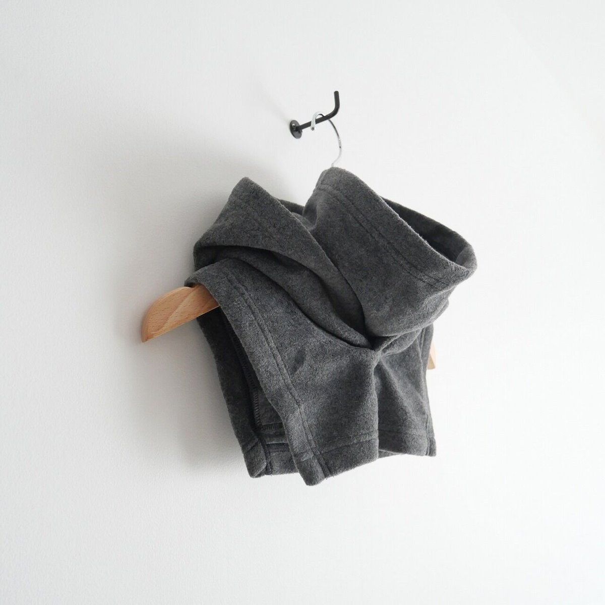 ナゴンスタンスハイネックフードパーツ2022 チャコールグレーアクセサリー