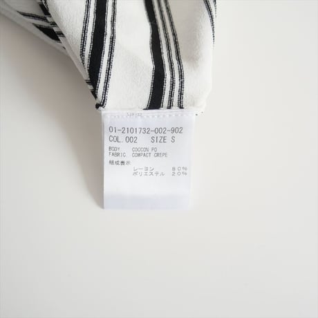 2022SS / Theory / Compact Crepe Cocoon PO / 01-2101732 / 2411-1361
