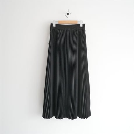 2026SS今季・人気完売品 / HYKE TAFFETA PLEATED SKIRT 14164 / 2604-1546