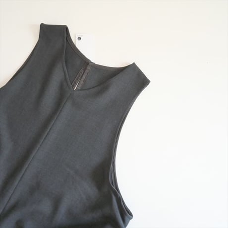 2024AW・人気完売品 / journal standard luxe / TWツイル Vネックサロペット / 24030440209030 / 2503-1026