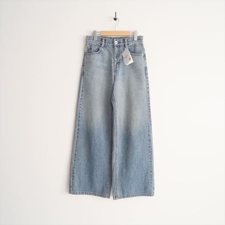 2024・人気完売品 / 未使用 / DEUXIEME CLASSE / Loose Jeans / 24030500815030 / 2505-0261