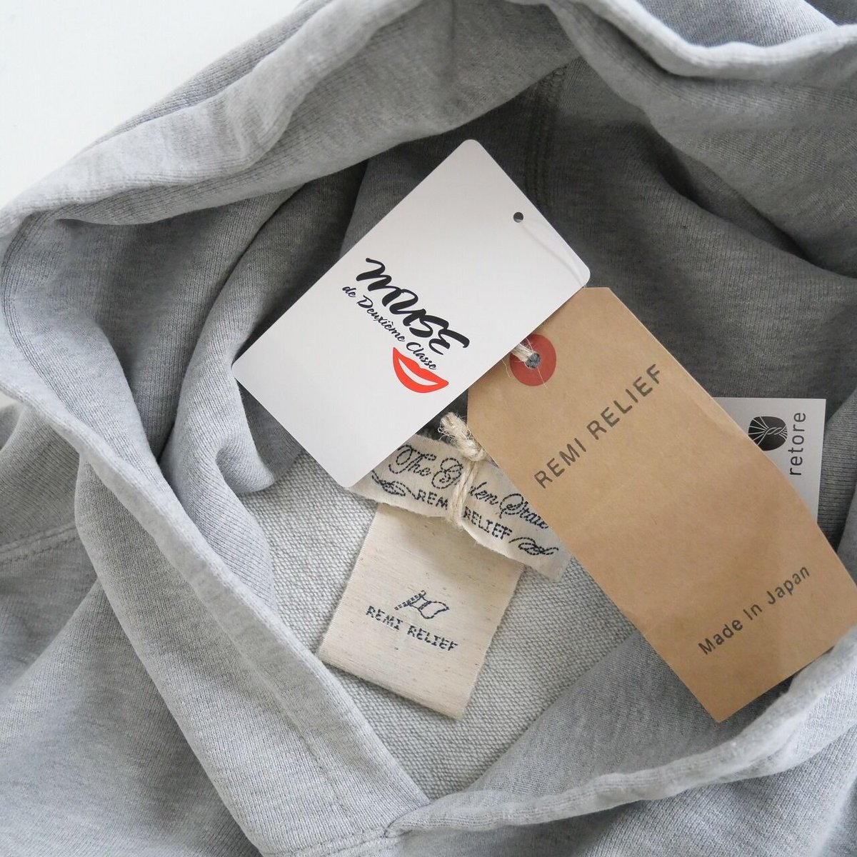 REMI RELIEF】FAYETTEIN Sweatフーディー