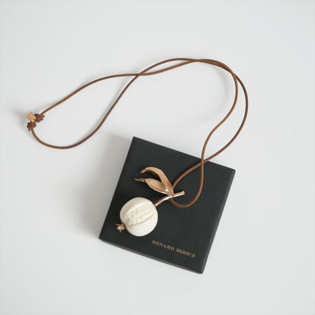 PLAIN PEOPLE同型お取扱い / RENARD BIJOUX / ザクロのネックレス / 2405-0244