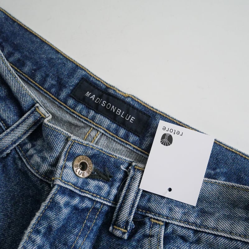 MADISON BLUE HEMCUT FLARE デニム-