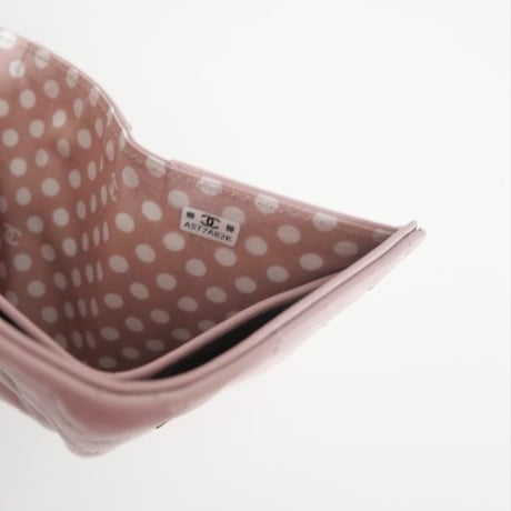 2024SS今季 / CHANEL / スモール フラップ ウォレット ラムスキン&コスチュームパール / AP3808 B15723  / 2406-0437