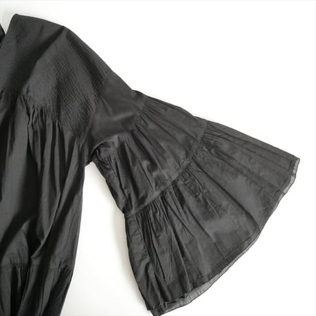2025 / 未使用 / AP STUDIO / Dramatic Blouse / 25051586806030 / 2602-0746