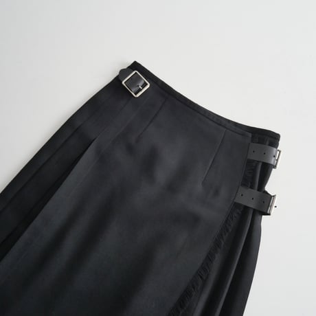 O'NEIL OF DUBLIN / キルトスカート Wワイドベルト 無地 77cm / 2302-1569