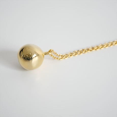 継続販売品 / CHIEKO+ / wonky ball necklace / 2503-0496