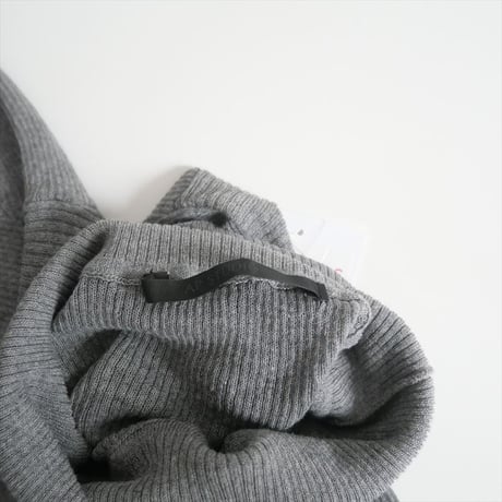 2023AW・人気完売品 / AP STUDIO / Sheer turtle knit / 23080586502030 / 2506-0116