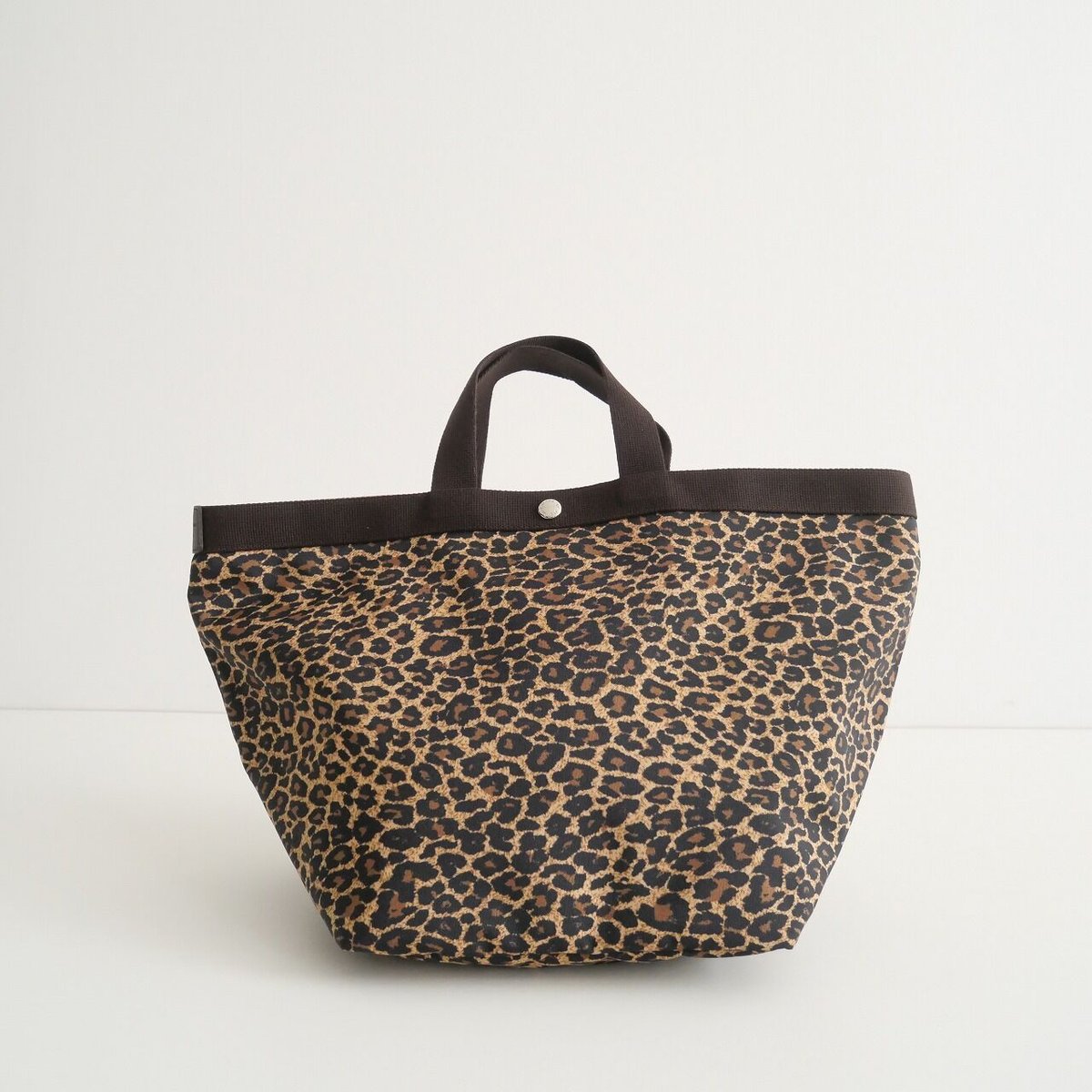 極美品エルベシャプリエレオパード舟型トートL 725F パンサートープ