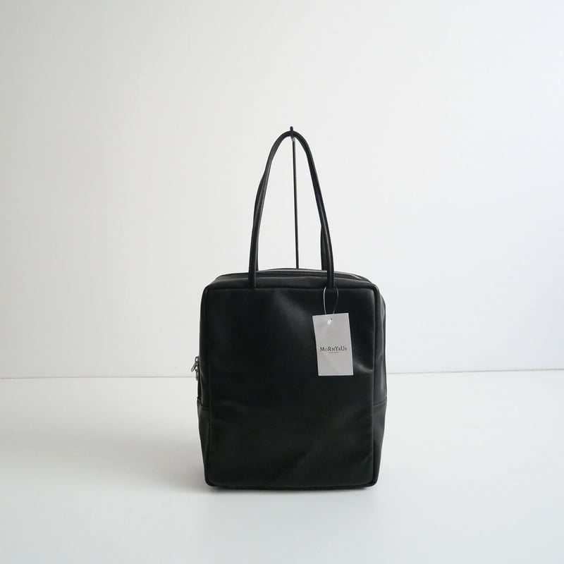 M071 MORMYRUS GLOSS LEATHER TOTE BLACK